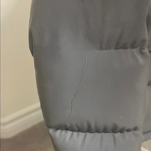 Aritzia Gray Reflective Super Puff Jacket - Picture 5 of 13